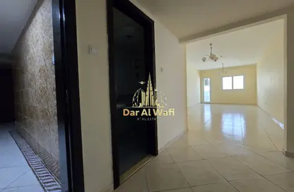 شقة - 2 غرف نوم - 3 حمامات للايجار في الحفيت تاور 6 - النهدة - الشارقة