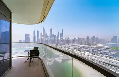 Apartment - 3 Bedrooms - 4 Bathrooms for sale in Marina Vista - EMAAR Beachfront - Dubai Harbour - Dubai