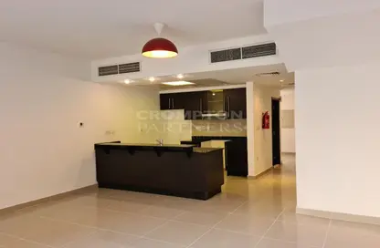 Villa - 3 Bedrooms - 3 Bathrooms for rent in Contemporary Style - Al Reef Villas - Al Reef - Abu Dhabi