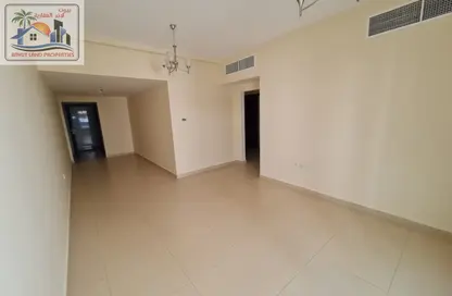 Apartment - 2 Bedrooms - 2 Bathrooms for rent in Muwailih Building - Muwaileh - Sharjah