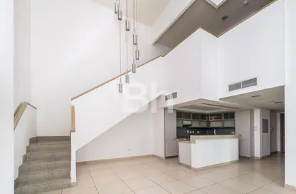 Apartment - 3 Bedrooms - 3 Bathrooms for rent in The Lofts West - The Lofts - Downtown Dubai - Dubai