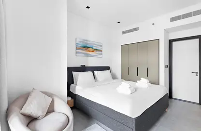 صورة لـ غرفة- غرفة النوم شقة - غرفة نوم - 2 حمامات للايجار في 15 نورث سايد - الخليج التجاري - دبي ، صورة رقم 1