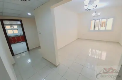 Apartment - 1 Bedroom - 2 Bathrooms for rent in Muwaileh 29 Building - Muwaileh - Sharjah