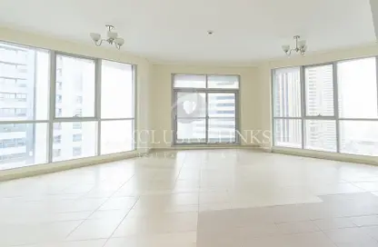 Apartment - 2 Bedrooms - 2 Bathrooms for rent in The Torch - Dubai Marina - Dubai