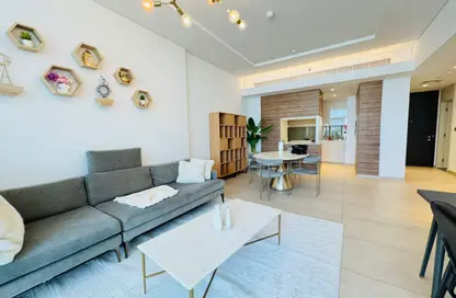 Apartment - 1 Bedroom - 2 Bathrooms for rent in Banyan Tree Residences Hillside Dubai - Jumeirah Lake Towers - Dubai