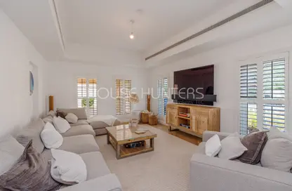 Villa - 6 Bedrooms - 6 Bathrooms for rent in Terra Nova - Arabian Ranches - Dubai