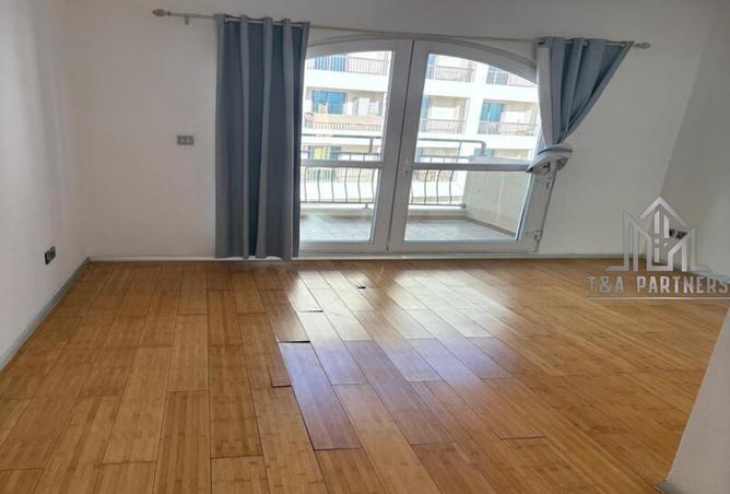 14339500 - Property Image 2