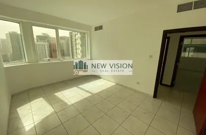 Apartment - 3 Bedrooms - 3 Bathrooms for rent in Al Majaz 3 - Al Majaz - Sharjah