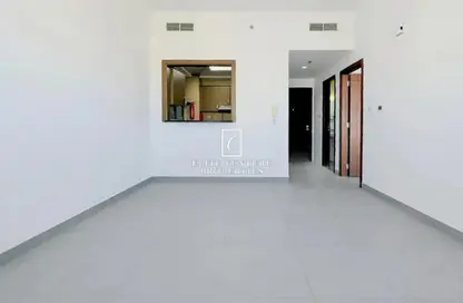 شقة - غرفة نوم - 1 حمام للايجار في برج ايكاروس - مدينة دبي للإنتاج (اي ام بي زد) - دبي