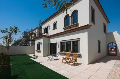 Townhouse - 3 Bedrooms - 4 Bathrooms for sale in Bloom Living - Zayed City (Khalifa City C) - Khalifa City - Abu Dhabi