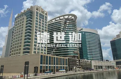 Apartment - 1 Bedroom - 1 Bathroom for rent in Bay's Edge - Business Bay - Dubai