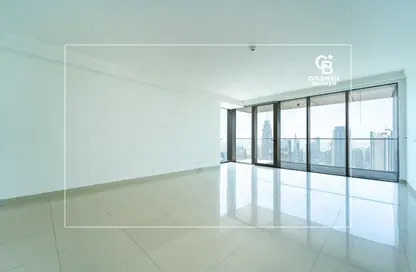 Apartment - 3 Bedrooms - 4 Bathrooms for sale in Boulevard Point - Downtown Dubai - Dubai