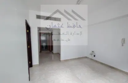 شقة - غرفة نوم - 1 حمام للايجار في معسكر آل نهيان - أبوظبي