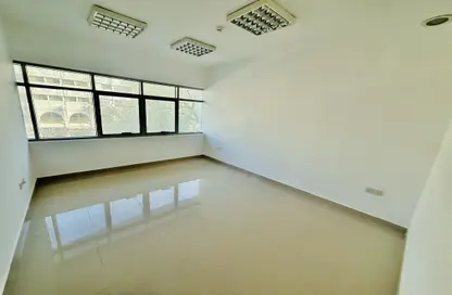 Apartment - 1 Bedroom - 1 Bathroom for rent in Central District - Al Ain