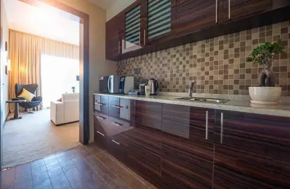 Hotel  and  Hotel Apartment - Studio - 1 Bathroom for rent in Jannah Burj Al Sarab - Mina Road - Tourist Club Area - Abu Dhabi