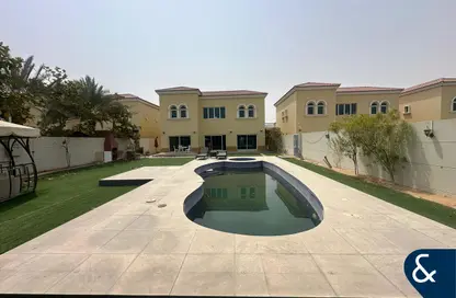 Villa - 4 Bedrooms - 5 Bathrooms for rent in Legacy - Jumeirah Park - Dubai