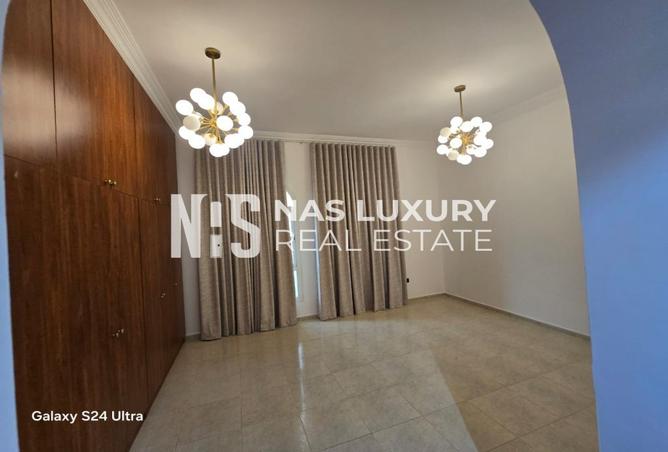 15582971 - Property Image 2