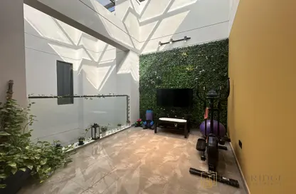 تاون هاوس - 4 غرف نوم - 5 حمامات للايجار في غرب الفرجان - الفرجان - دبي تاون هاوس - 4 غرف نوم - 5 حمامات للايجار في غرب الفرجان - الفرجان - دبي