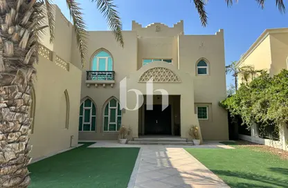 فيلا - 4 غرف نوم - 5 حمامات للايجار في المجموعة 49 - جزر الجميرا - دبي