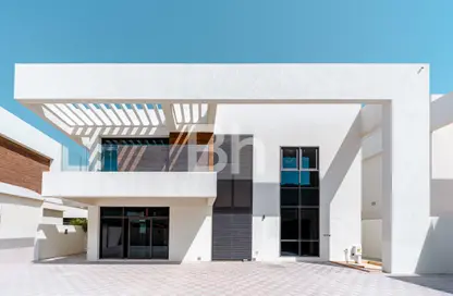 Villa - 5 Bedrooms - 7+ Bathrooms for rent in West Yas - Yas Island - Abu Dhabi