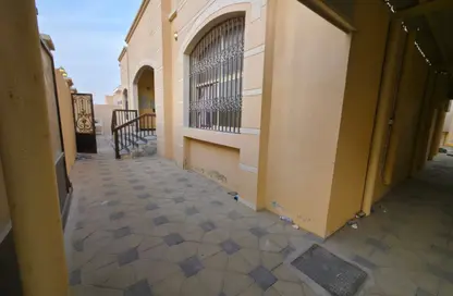 Apartment - 4 Bedrooms - 6 Bathrooms for rent in Al Amira Village - Al Yasmeen - Ajman