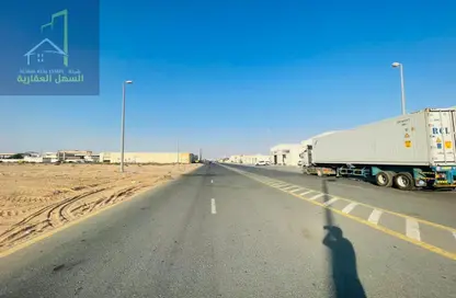 Warehouse - Studio - 2 Bathrooms for sale in Al Sajaa Industrial - Al Sajaa - Sharjah