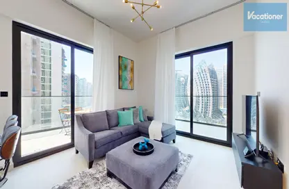 Living Room image for: Apartment - 2 Bedrooms - 2 Bathrooms for rent in Binghatti Canal - Business Bay - Dubai, Image 1