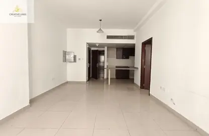Apartment - 1 Bedroom - 2 Bathrooms for rent in Al Salem Tower 2 - Al Nahda 1 - Al Nahda - Dubai Apartment - 1 Bedroom - 2 Bathrooms for rent in Al Salem Tower 2 - Al Nahda 1 - Al Nahda - Dubai