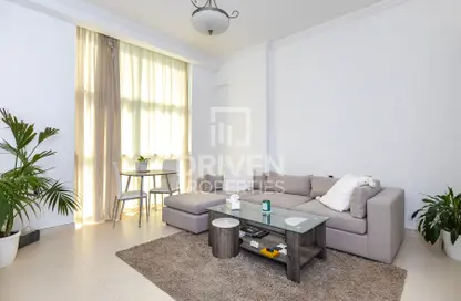 Well Maintained Apt | Partial Canal View