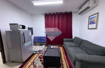 Apartment - 1 Bedroom - 1 Bathroom for rent in Al Muroor Building - Sultan Bin Zayed the First Street - Muroor Area - Abu Dhabi