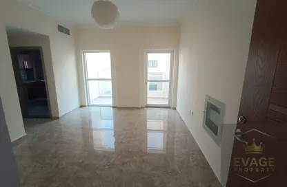 Apartment - 2 Bedrooms - 3 Bathrooms for rent in Al Rashidiya Towers - Al Rashidiya - Ajman Downtown - Ajman