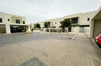 Townhouse - 3 Bedrooms - 4 Bathrooms for sale in Noor Townhouses - Town Square - Dubai