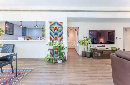 Apartment - 4 Bedrooms - 3 Bathrooms for sale in Al Ghaf 2 - Al Ghaf - Greens - Dubai