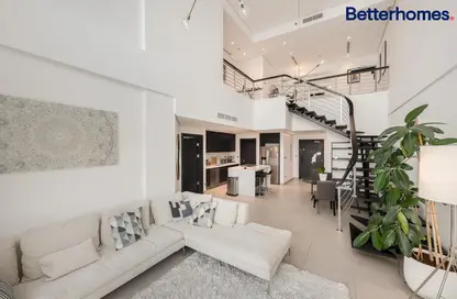 Apartment - 2 Bedrooms - 3 Bathrooms for sale in Tower B - Jumeirah Heights - Jumeirah Islands - Dubai