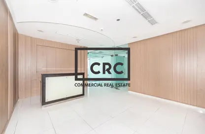 مكتب - استوديو - 1 حمام للايجار في القمة - الخليج التجاري - دبي