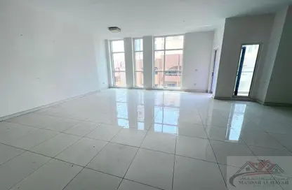 Apartment - 3 Bedrooms - 4 Bathrooms for rent in Gulf Pearl Tower - Al Nahda - Sharjah