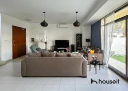 Living Room image for: Townhouse - 3 bedrooms - 4 bathrooms for sale in Hayat Townhouses - Town Square - Dubai, Image 1