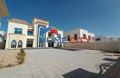 فيلا - 8 غرف نوم - 8 حمامات للايجار في مدينة الرياض - أبوظبي