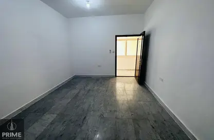 Apartment - Studio - 1 Bathroom for rent in Al Muroor Building - Sultan Bin Zayed the First Street - Muroor Area - Abu Dhabi