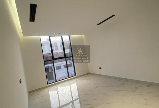 15747002 - Property Image 3