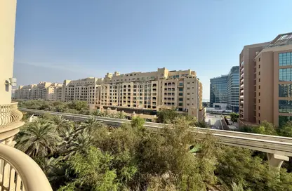 Apartment - 2 Bedrooms - 3 Bathrooms for rent in Al Habool - Shoreline Apartments - Palm Jumeirah - Dubai