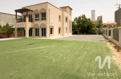 Villa - 2 Bedrooms - 2 Bathrooms for rent in District 2F - Jumeirah Village Triangle - Dubai