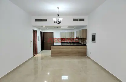 Apartment - 1 Bedroom - 2 Bathrooms for rent in Dubai Investment Park - Dubai
