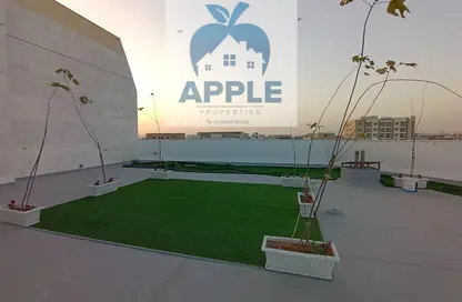 Apartment - Studio - 1 Bathroom for rent in Sarab 2 - Aljada - Sharjah