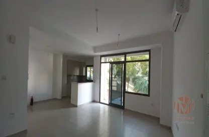 Empty Room image for: Villa - 3 Bedrooms - 4 Bathrooms for rent in Hayat Townhouses - Town Square - Dubai, Image 1