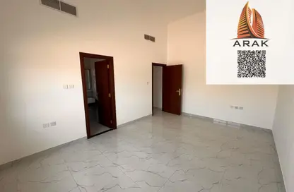 شقة - غرفة نوم - 2 حمامات للايجار في 3 المويهات - المويهات - عجمان