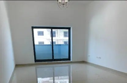 شقة - غرفة نوم - 2 حمامات للايجار في برمودا فيوز - مدينة دبي الرياضية - دبي