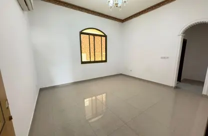 عمارة بالكامل - 8 غرف نوم - 8 حمامات للبيع في النعيمية - النعيمية - عجمان