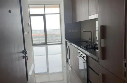 شقة - 1 حمام للايجار في عزيزي فيستا - ستوديو سيتي - دبي