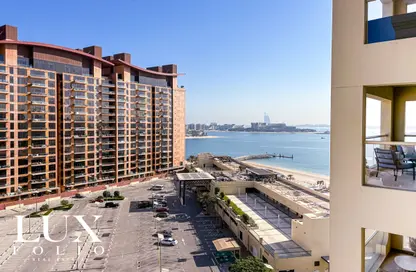 Apartment - 1 Bedroom - 2 Bathrooms for rent in Al Das - Shoreline Apartments - Palm Jumeirah - Dubai